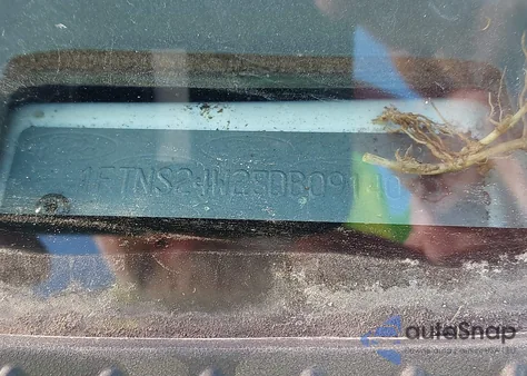 2008 Ford E-250 z USA, uszkodzony, nr VIN 1FTNS24W28DB09140